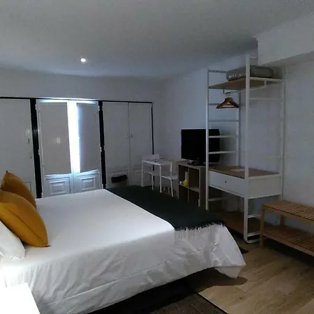 Vistalmar Sao Martinho Bed & Breakfast 3*